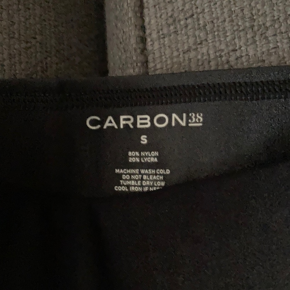 Brand new shiny yoga pants